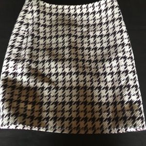 White House Black Market WHBM Mini Skirt with Tag